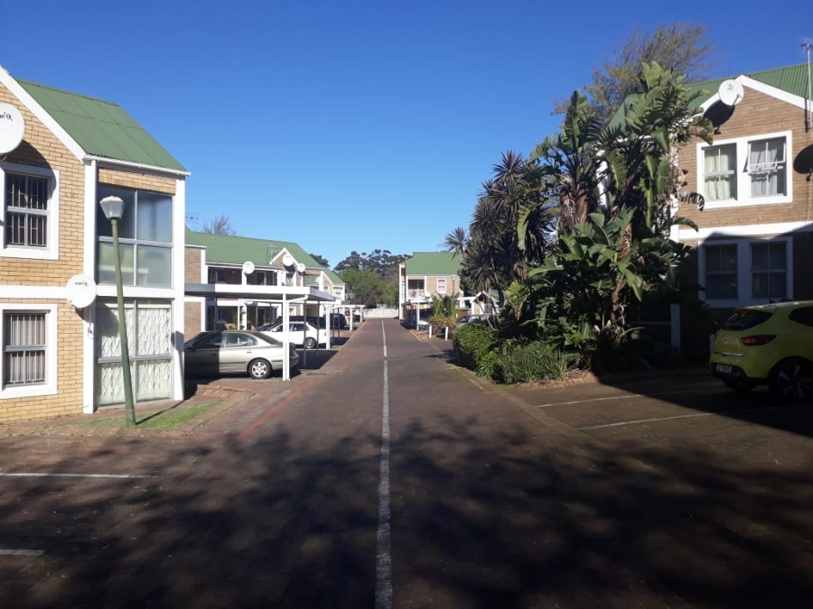 2 Bedroom Property for Sale in La Colline Western Cape